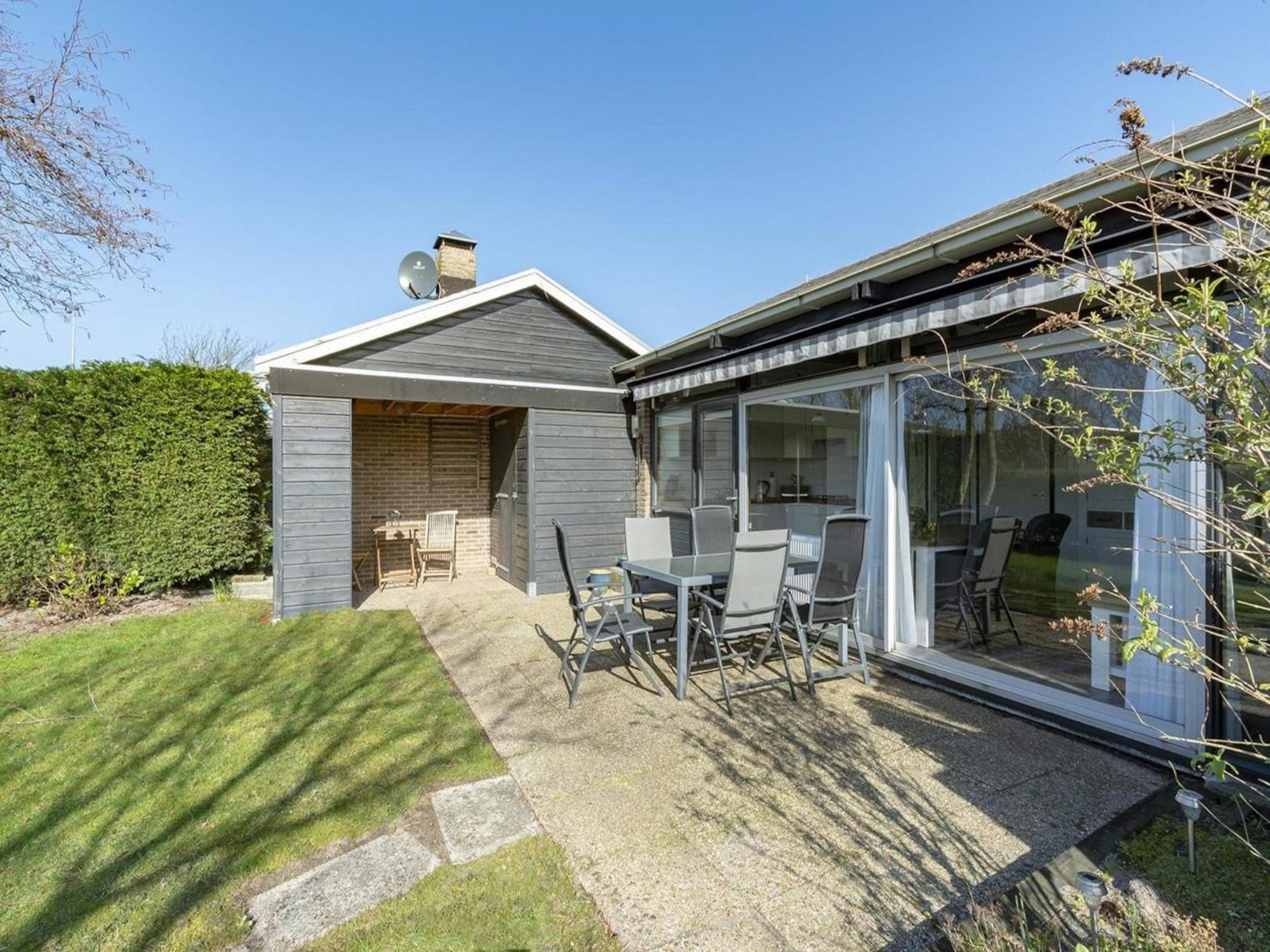 Exquisite Bungalow By The Sea Sint Maartensvlotbrug Esterno foto